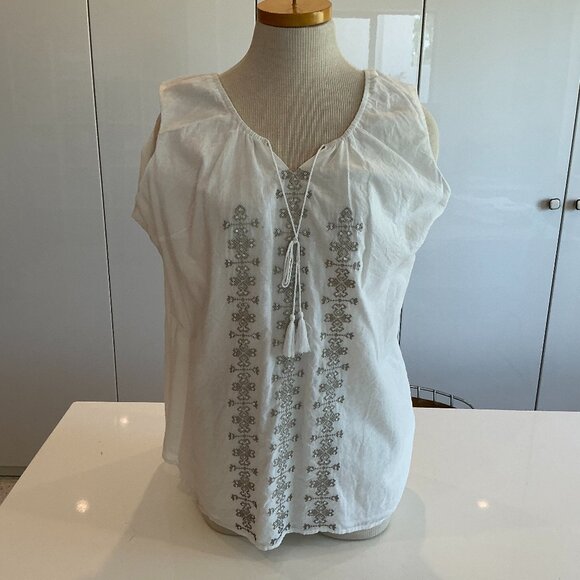 Solitaire, Cross Stitch and Sequin Detail  White Cotton Top, Lined,  PlusSize 1X - Picture 1 of 5